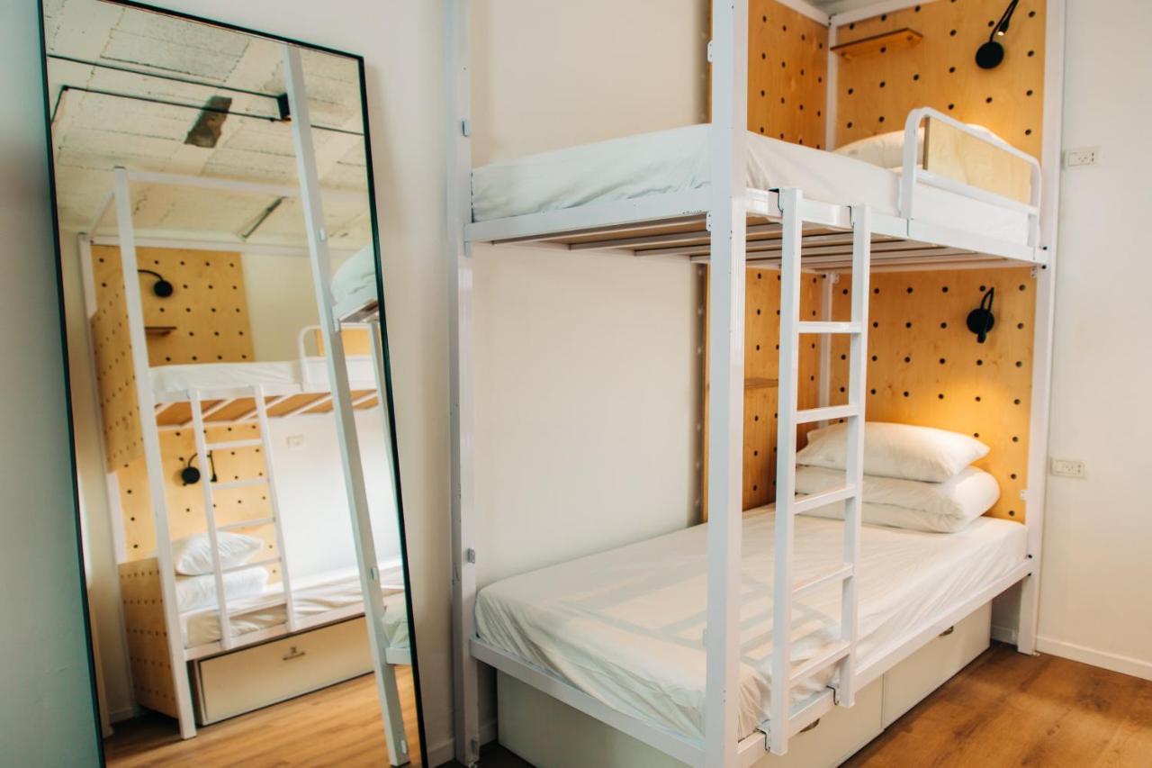 Gia Dormitory Hostel เทลอาวีฟ ภายนอก รูปภาพ