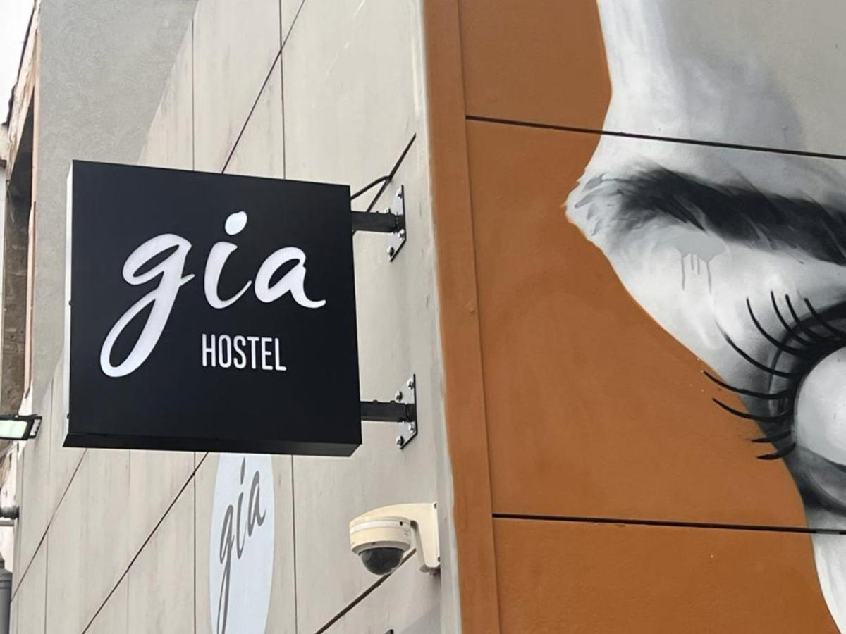 Gia Dormitory Hostel เทลอาวีฟ ภายนอก รูปภาพ